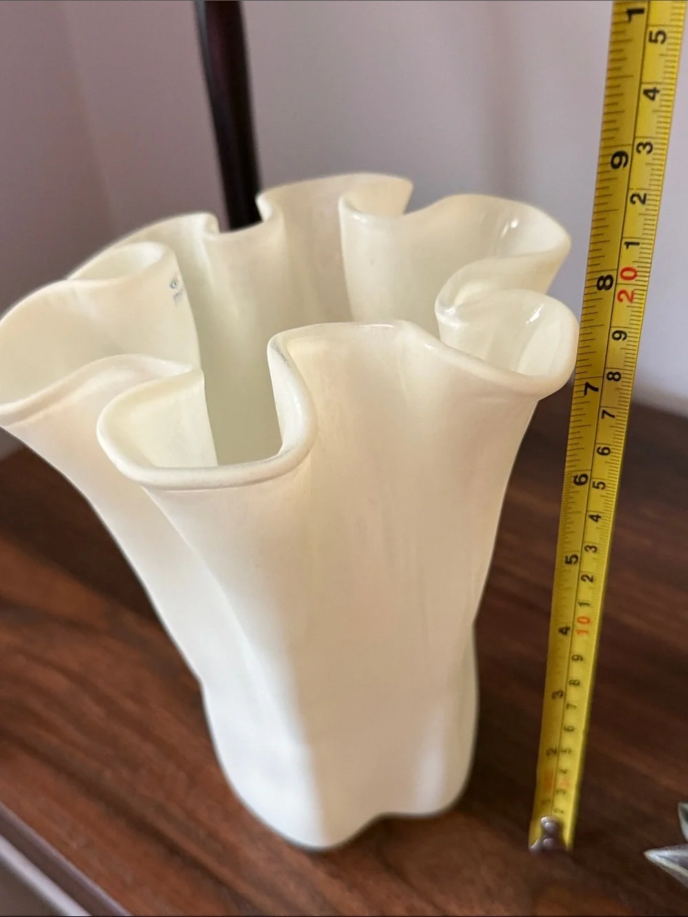 Muuria Finland Frosted Art Glass Freeform Ruffled Vase Scandinavian  Modern